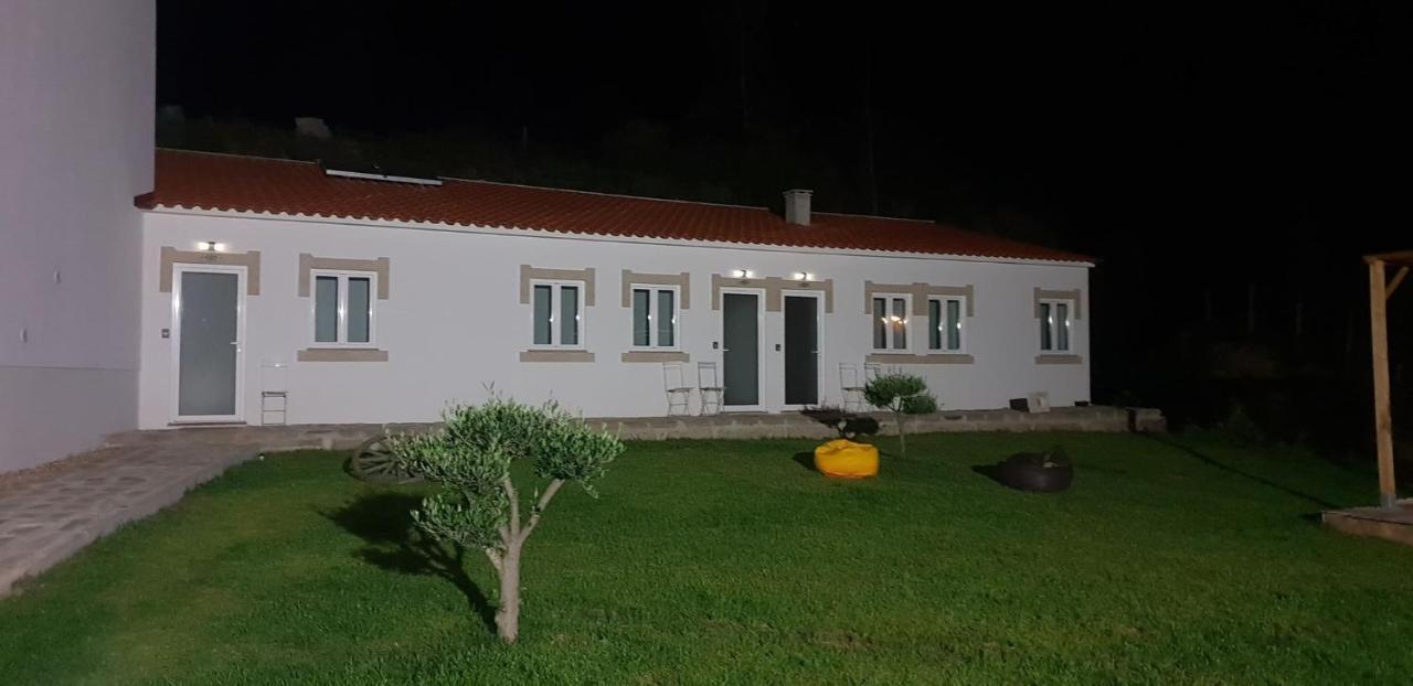 Villa Alzira Seia Exteriér fotografie