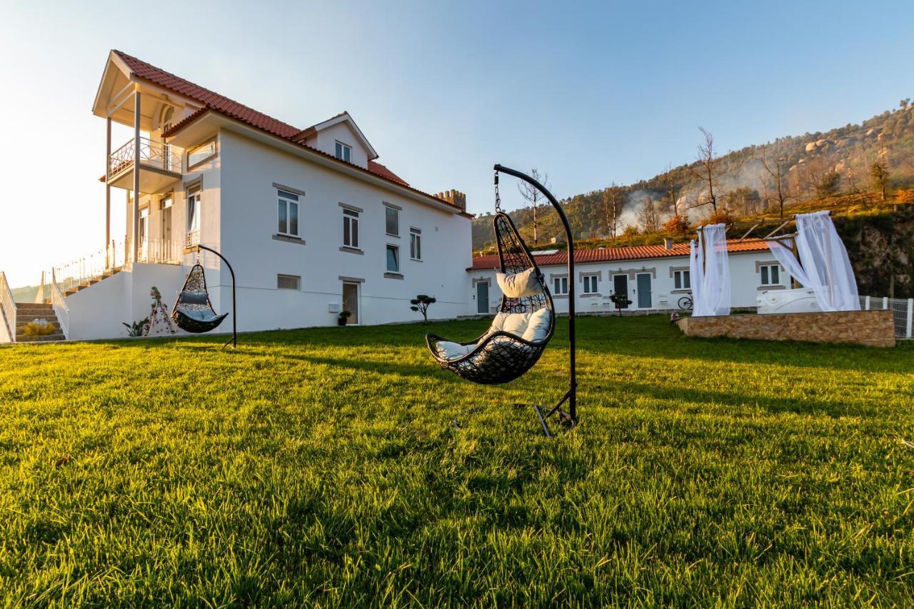Villa Alzira Seia Exteriér fotografie
