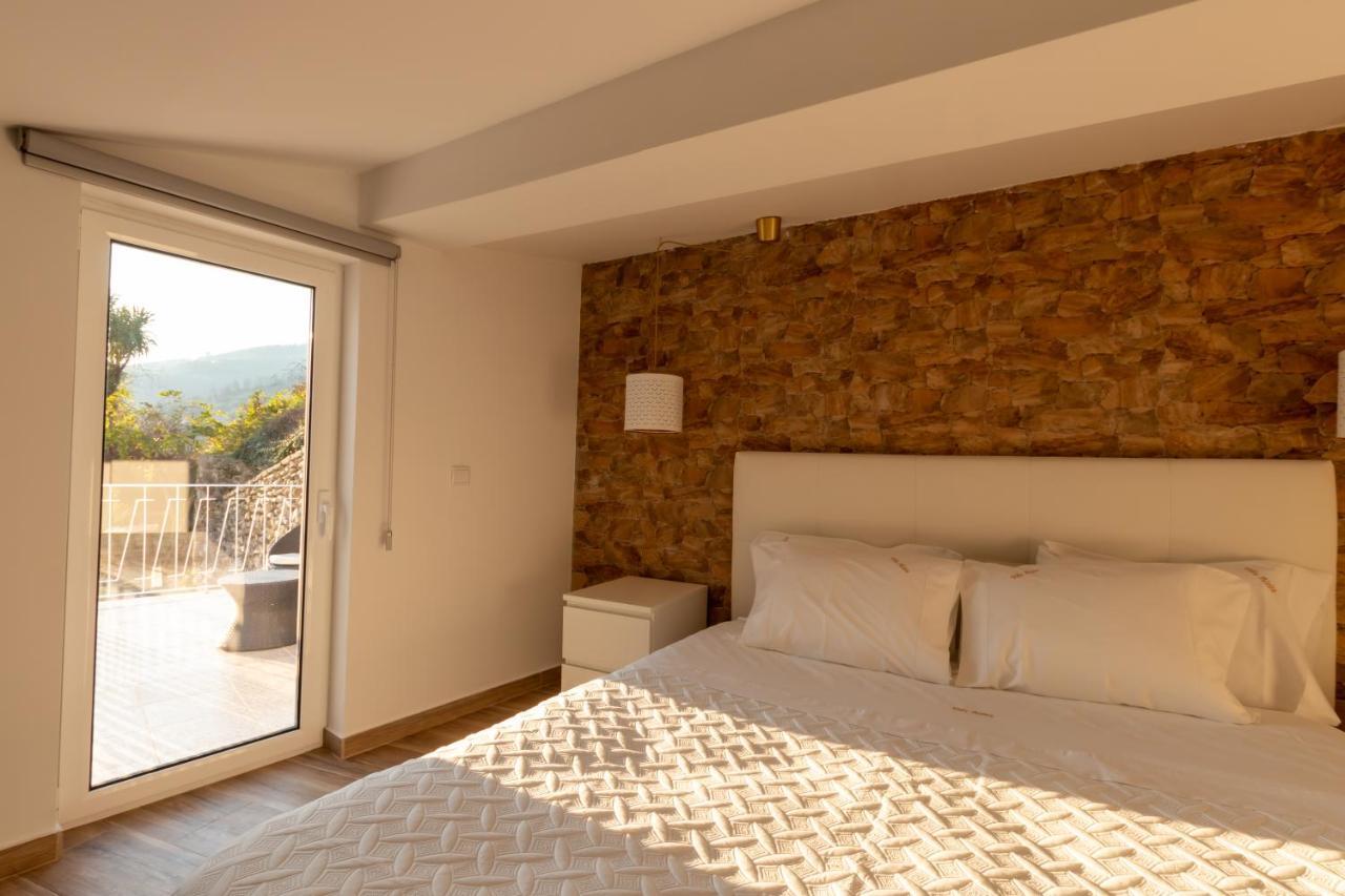Villa Alzira Seia Exteriér fotografie